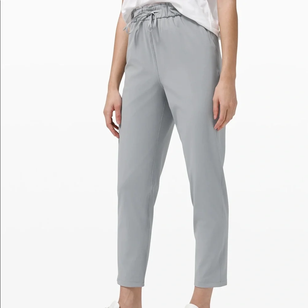 Lululemon On The Move 7/8 Pant - Picture 2 of 5